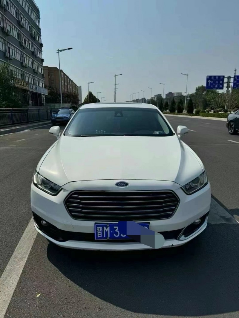 運城16年福特金牛座1