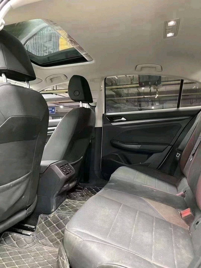 成都21年大众宝来7