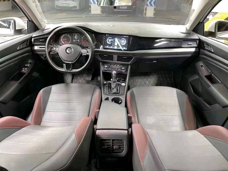 成都21年大众宝来9