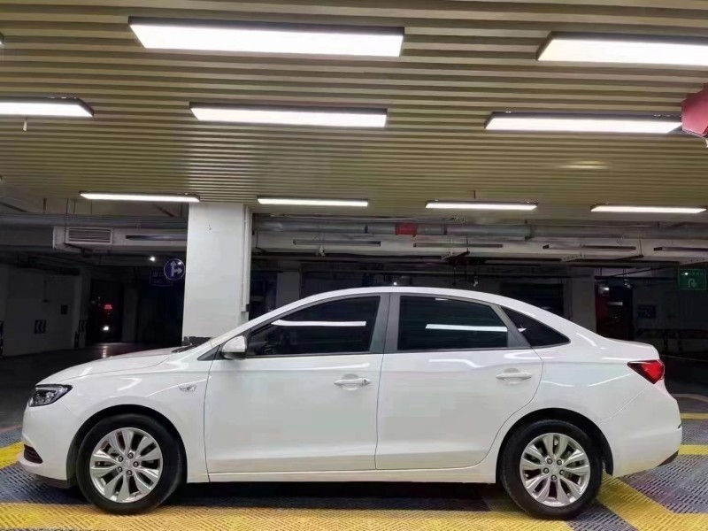 成都22年别克英朗3