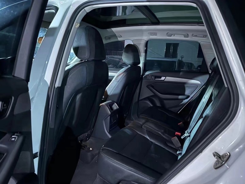 东莞13年奥迪Q56