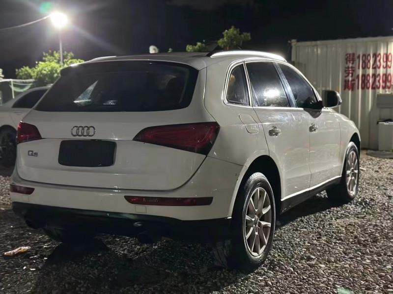 东莞13年奥迪Q58
