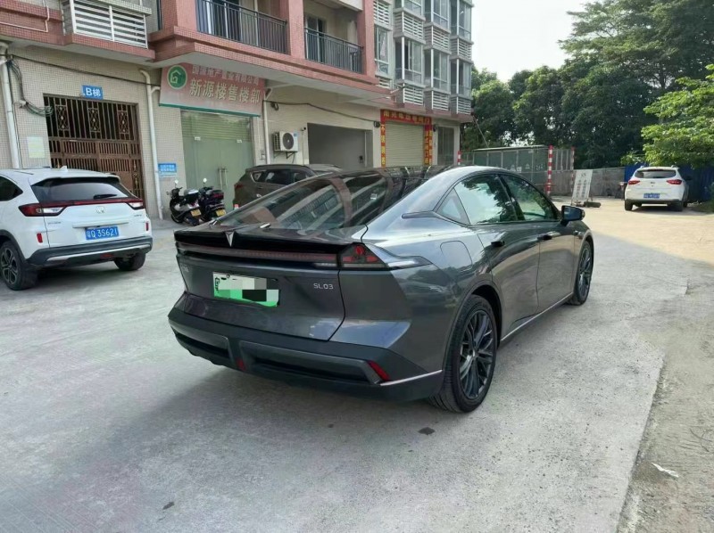 汕頭22年長安汽車深藍4