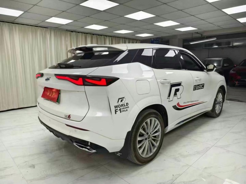 成都23年长安汽车欧尚7