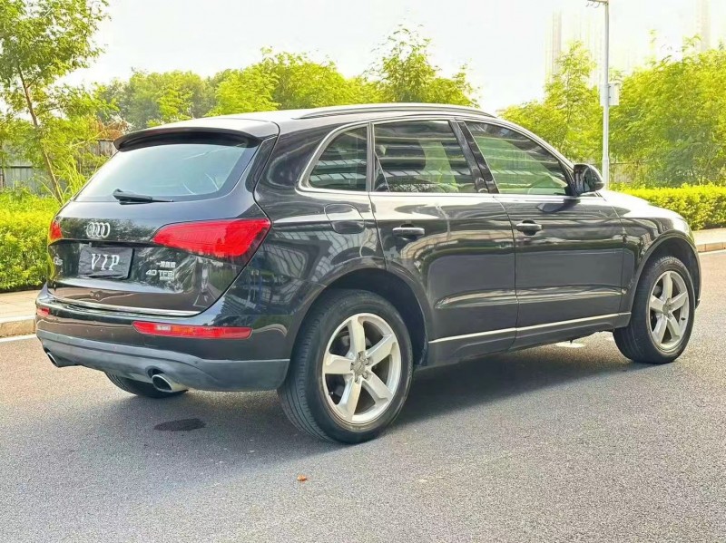 东莞16年奥迪Q57