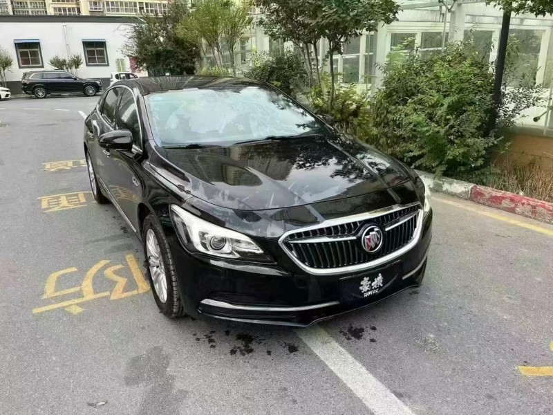 保定17年别克君越2