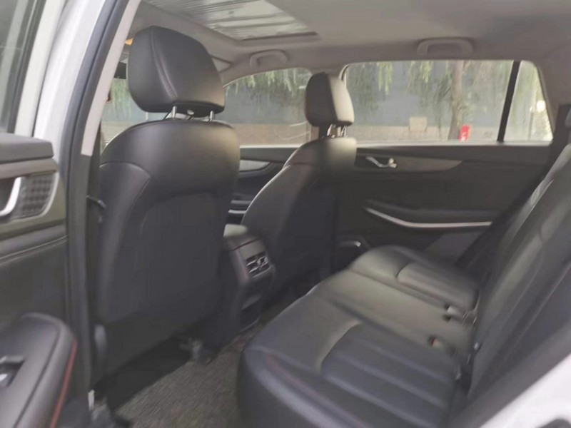 保定23年长安汽车CS756