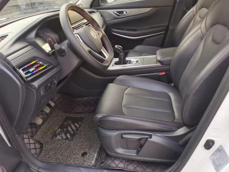 保定23年长安汽车CS758