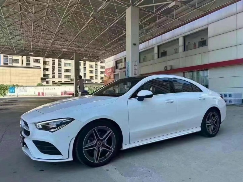 承德23年奔馳CLA2