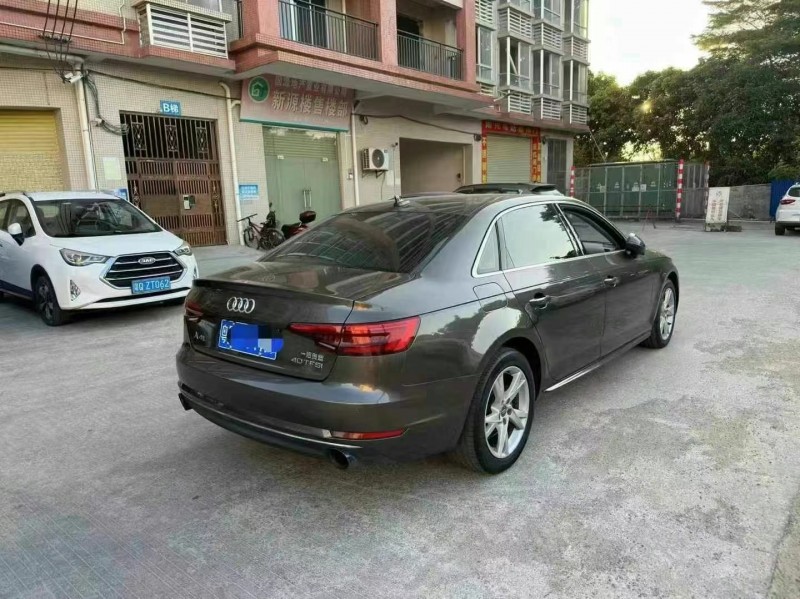 江门18年奥迪A4L8