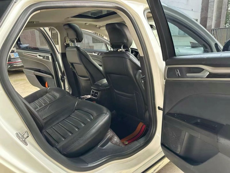 徐州14年福特蒙迪欧7