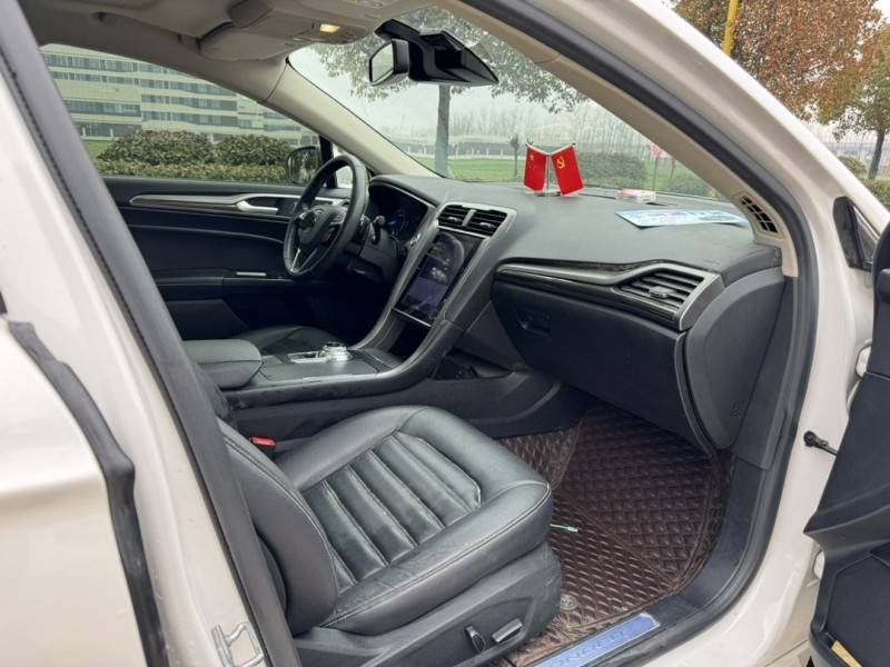 盐城18年福特蒙迪欧8