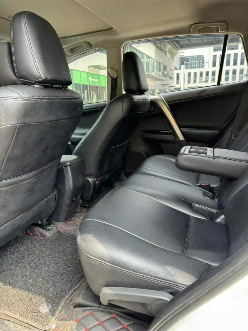 广州18年丰田RAV46