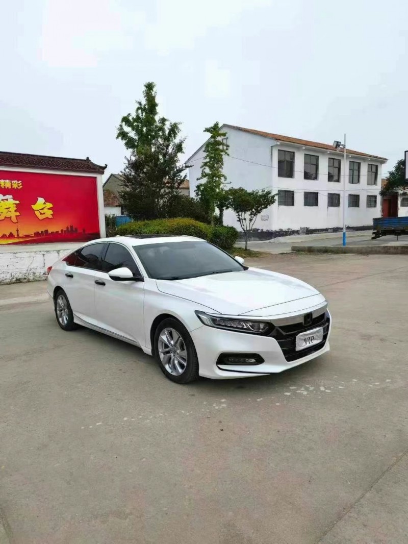 徐州20年本田雅阁3