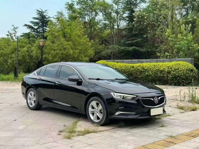 潍坊20年别克君威2