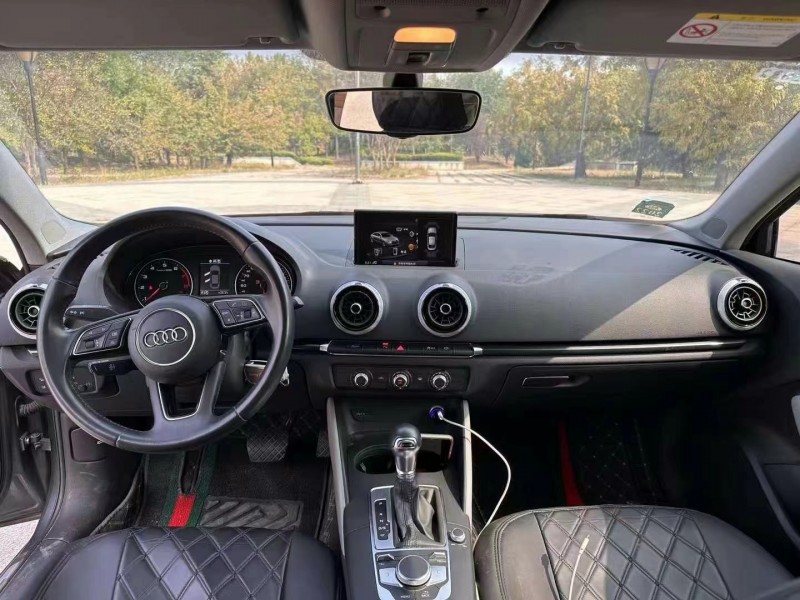 济宁20年奥迪A35