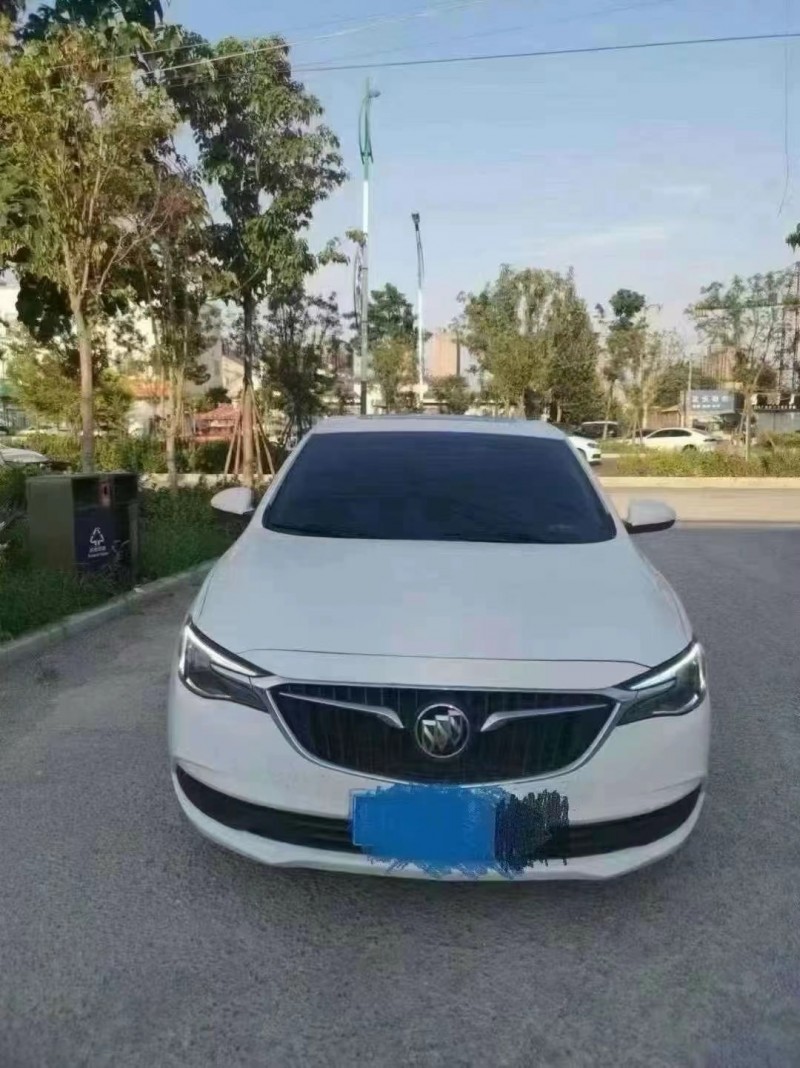 菏泽21年别克英朗1