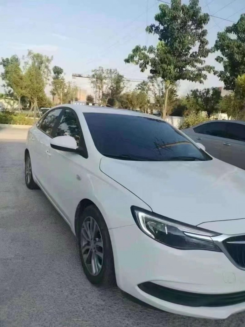 菏泽21年别克英朗2