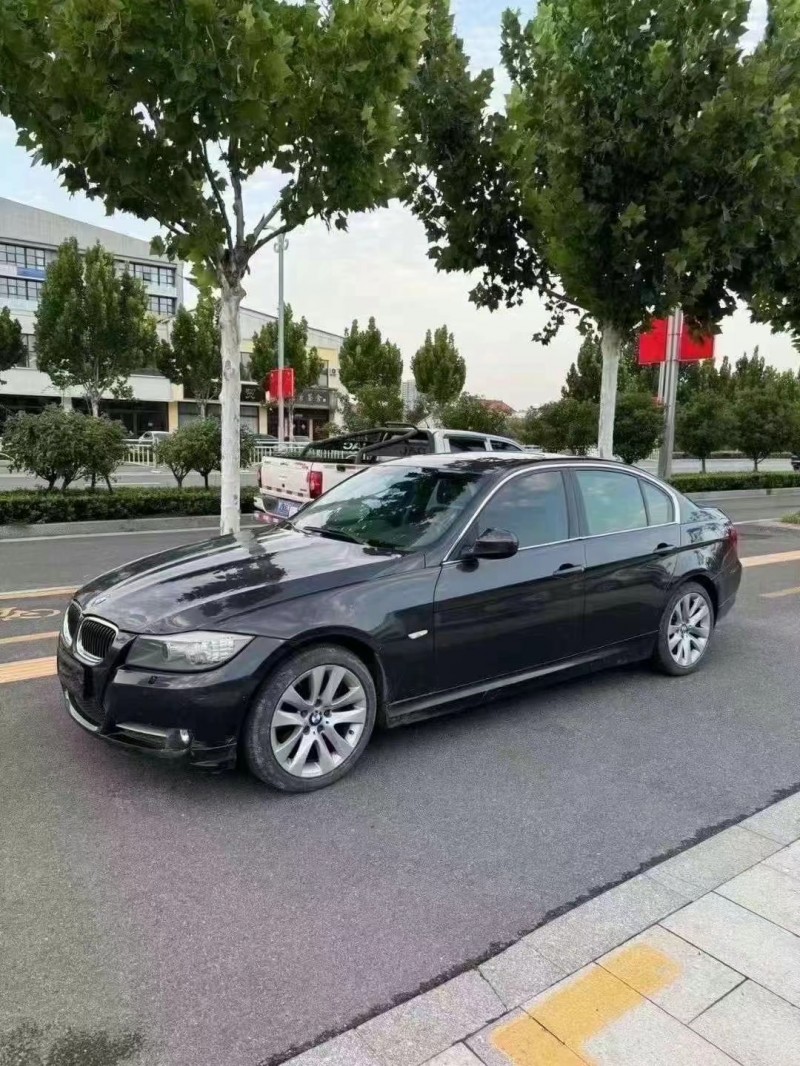 菏泽12年宝马3系2
