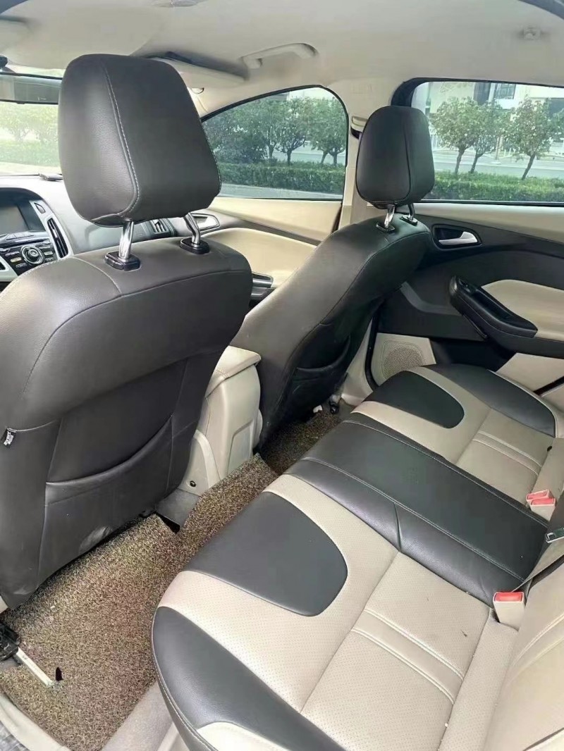 菏泽15年福特福克斯5