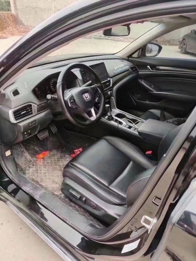 菏泽23年本田雅阁4