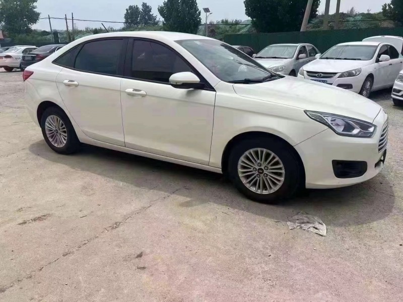 菏泽16年福特福睿斯2