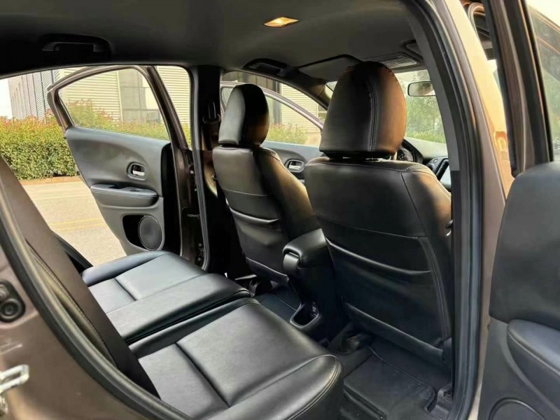 菏泽16年本田XRV8