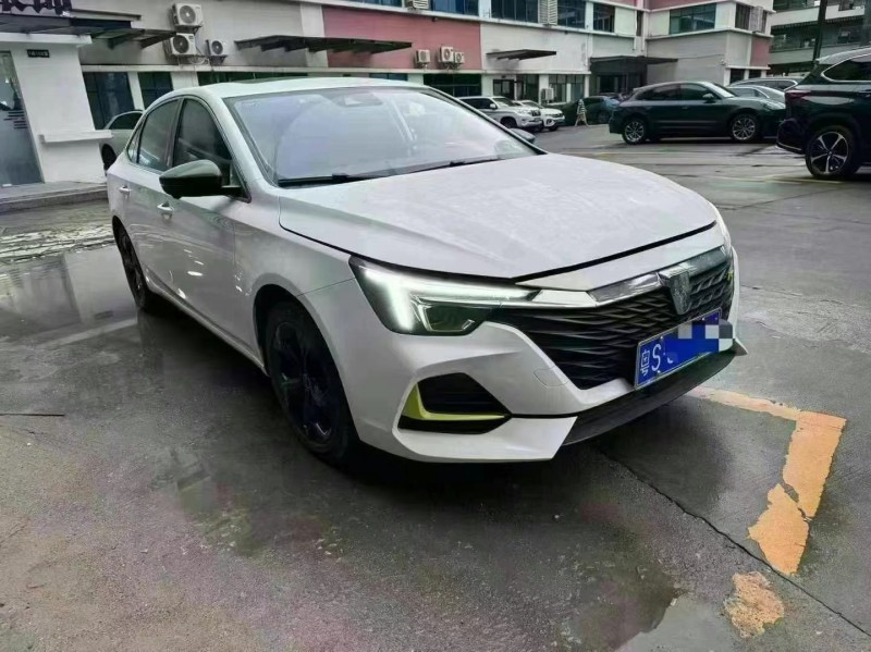 江門22年榮威i62
