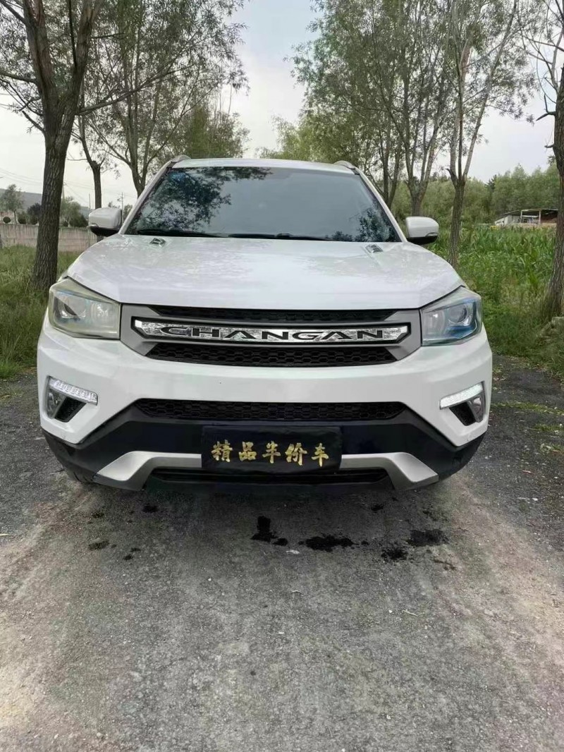 平涼18年長安汽車CS751