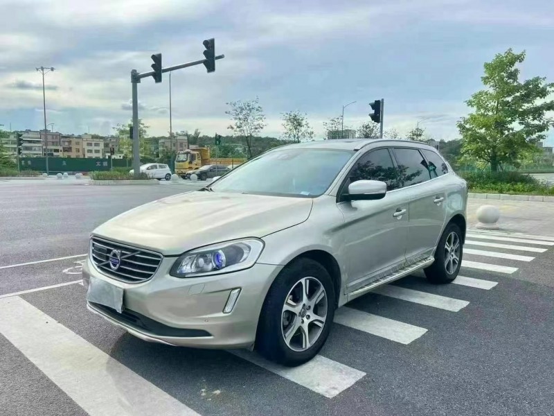深圳15年沃尔沃XC602