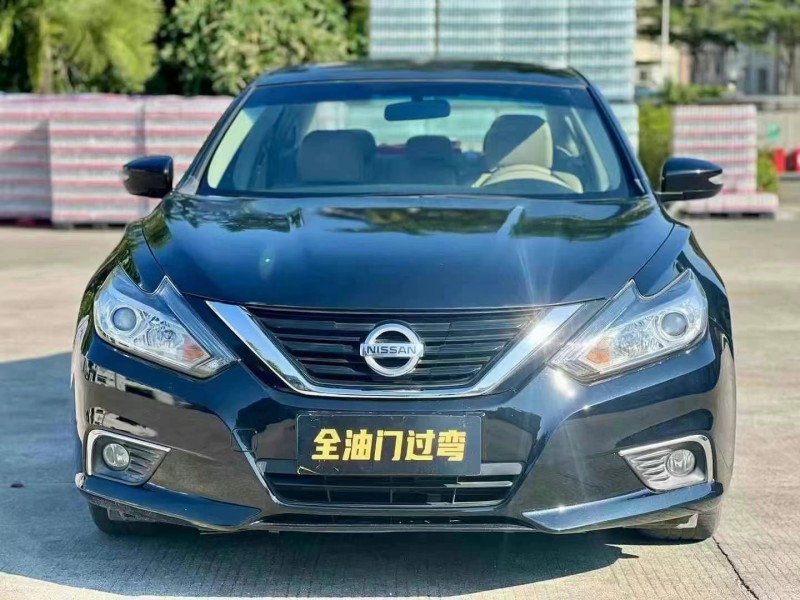 肇慶17年日產天籟1