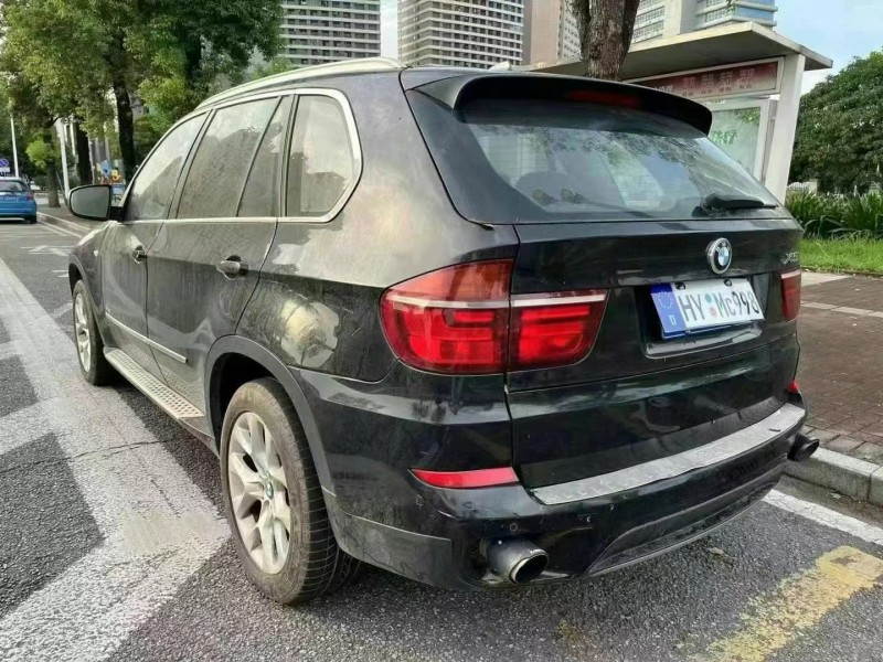佛山12年宝马X59