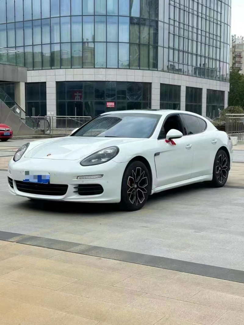 南昌15年保時捷帕拉梅拉3