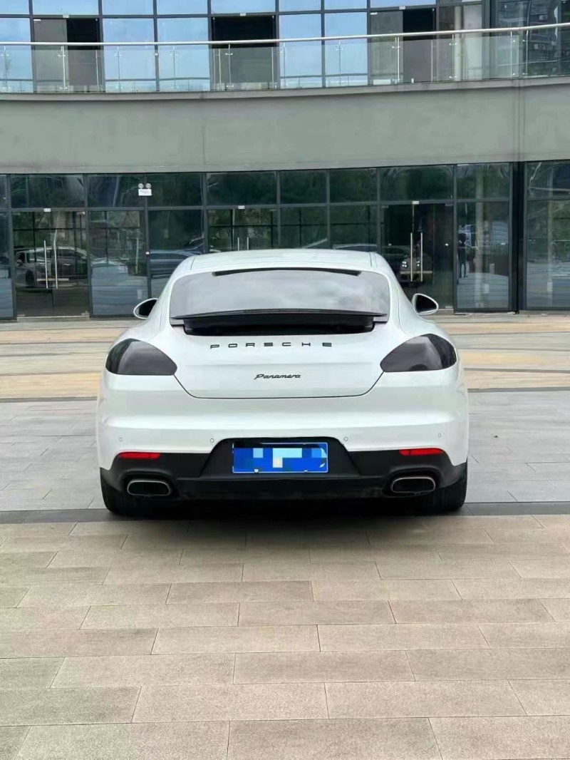 南昌15年保時捷帕拉梅拉8