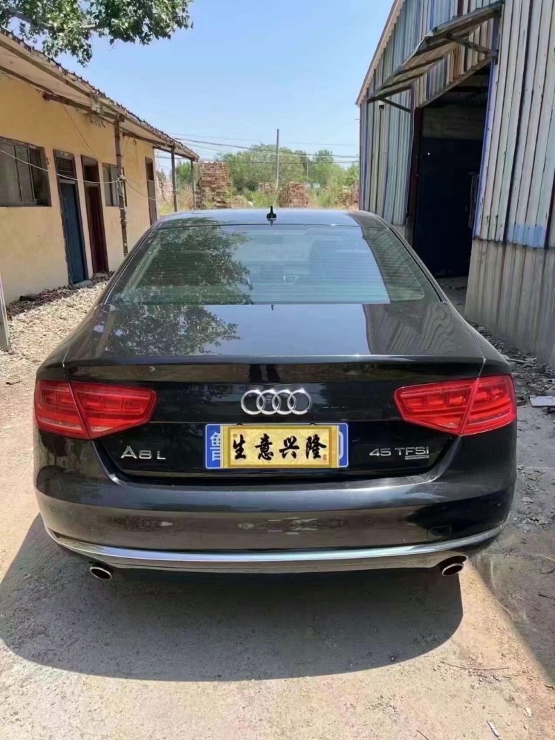 菏泽11年奥迪A8L9