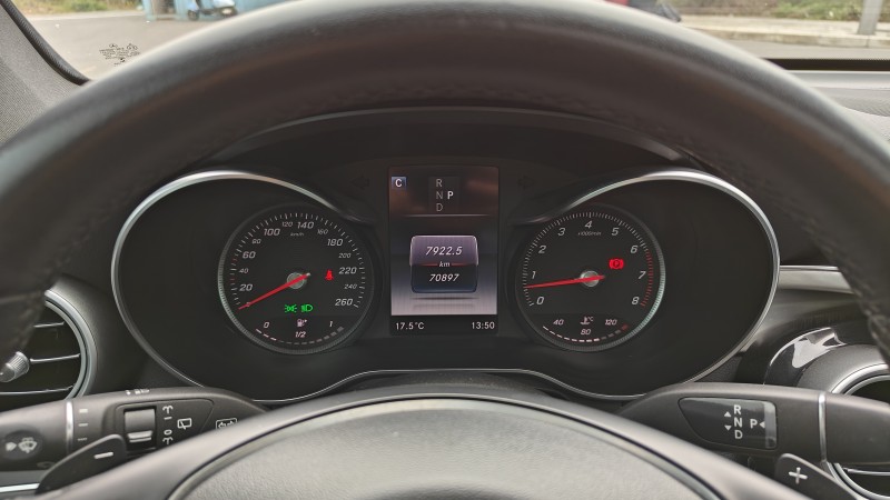 成都18年奔驰GLC9