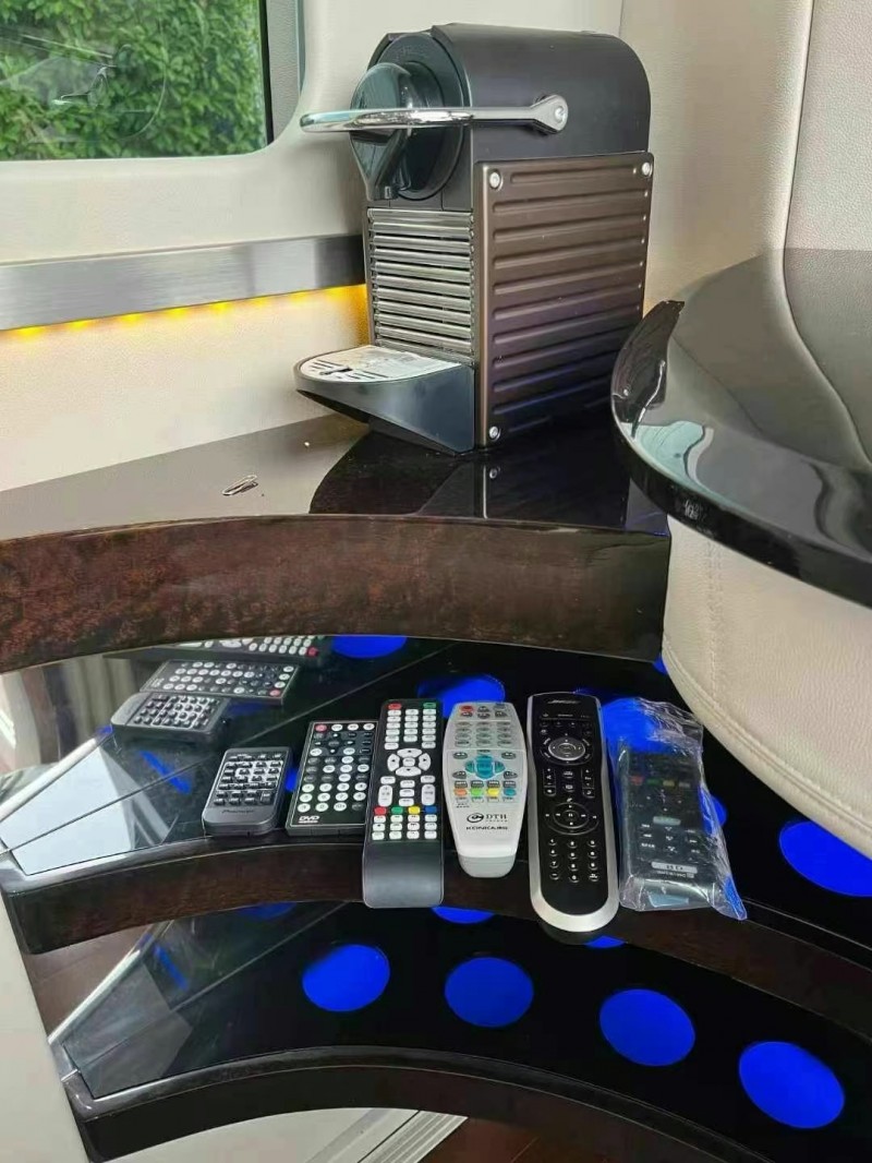 徐州14年奔驰斯宾特9