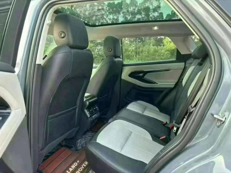 佛山19年路虎极光8