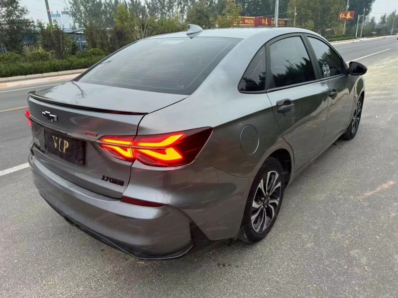 济南19年雪佛兰科鲁泽4