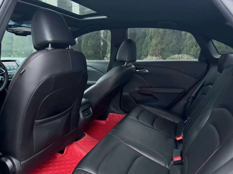 济南19年雪佛兰科鲁泽5