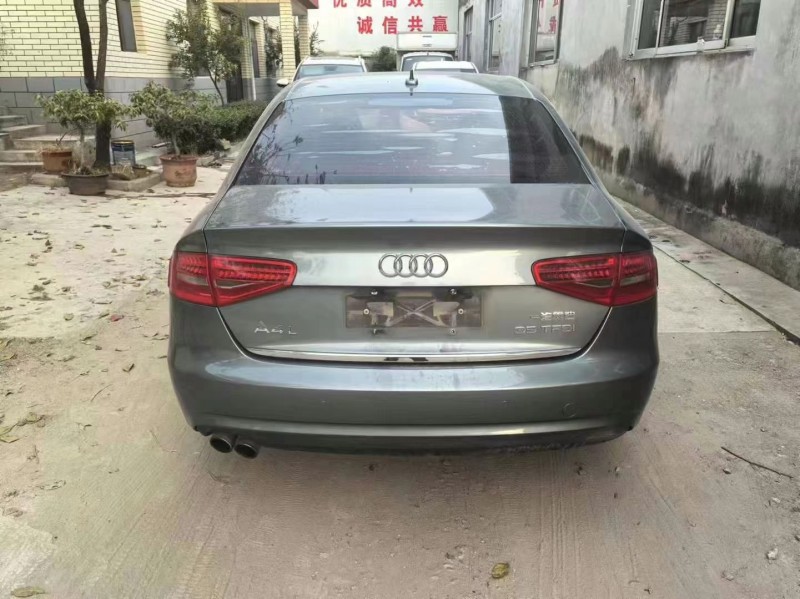 烟台14年奥迪A4L2