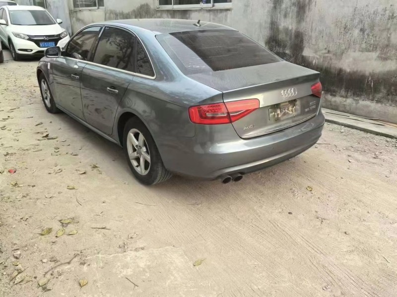 烟台14年奥迪A4L3