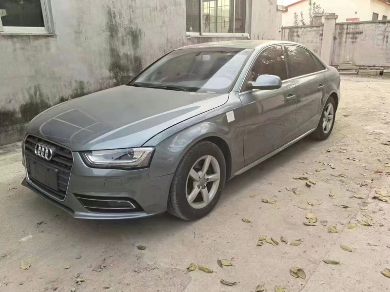 烟台14年奥迪A4L4