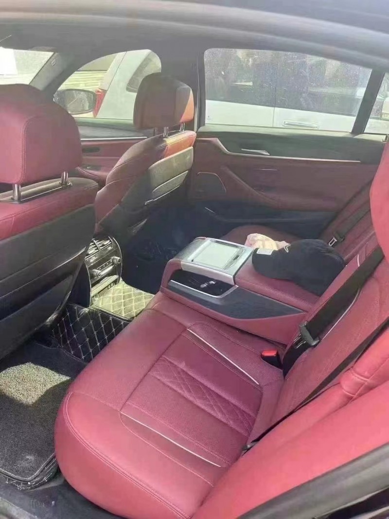 保定21年宝马5系5