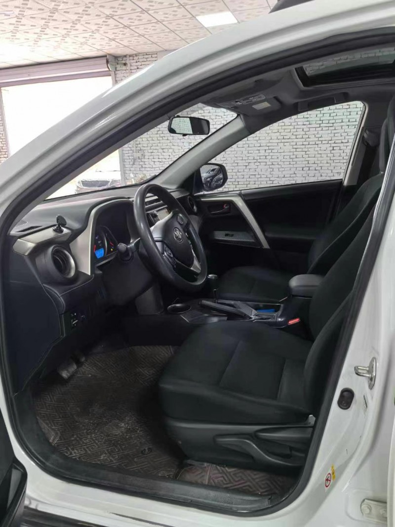 承德16年豐田RAV4榮放8