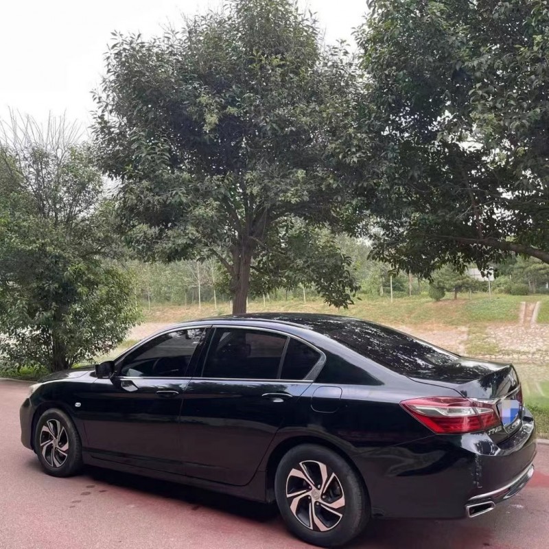 潍坊17年本田雅阁7