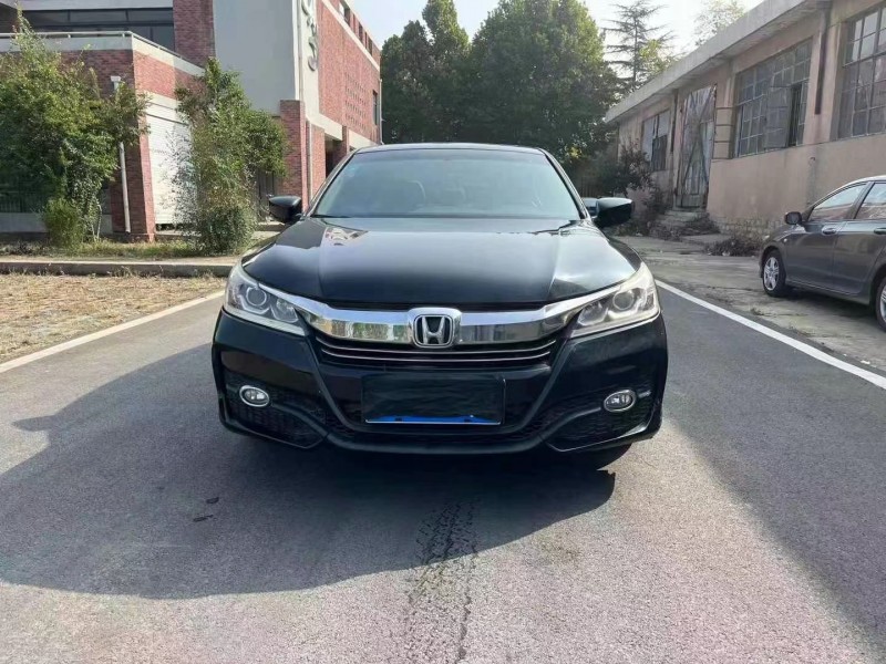 枣庄16年本田雅阁1