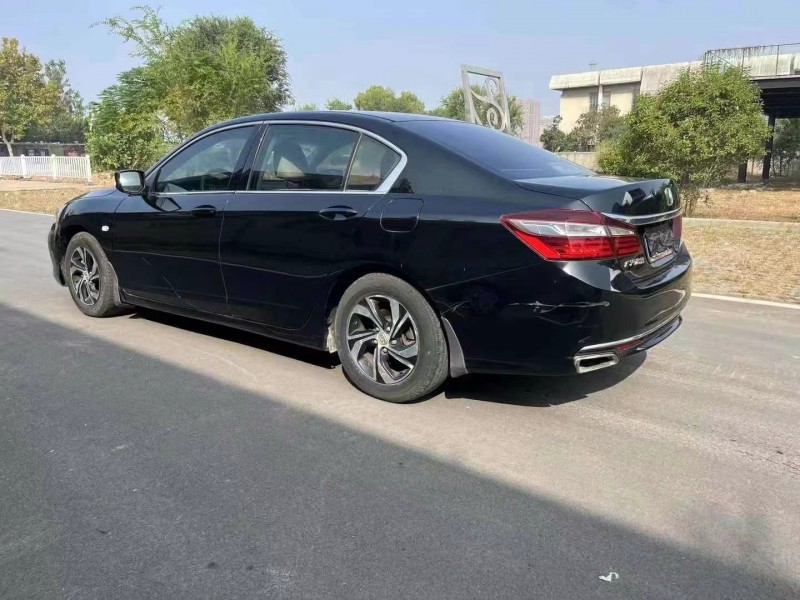 枣庄16年本田雅阁7