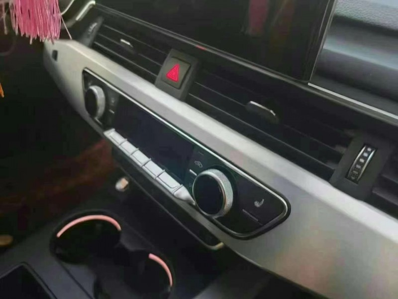 潍坊22年奥迪A4L8