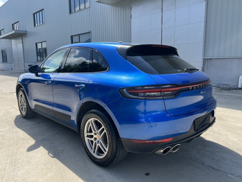 盐城20年保时捷Macan8